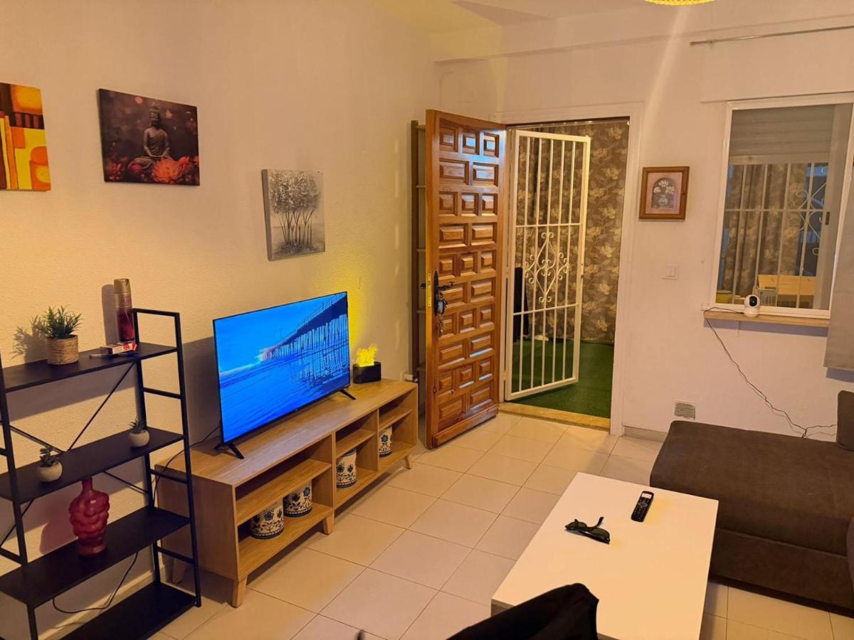 Coqueto Alojamiento en Los Alcázares - B&B Los Alcázares
