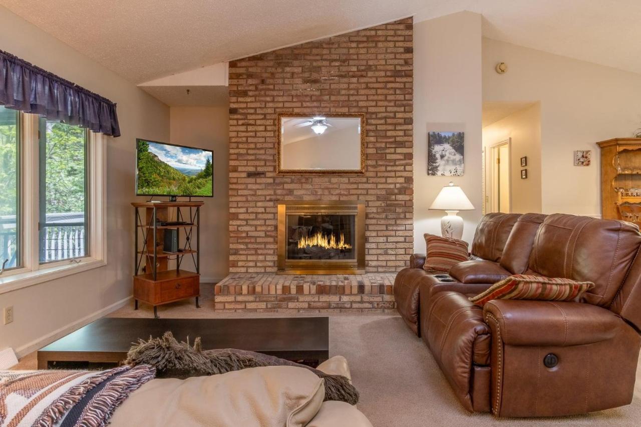 Home Away From Home · Home-Away-From-Home - B&B Rosman