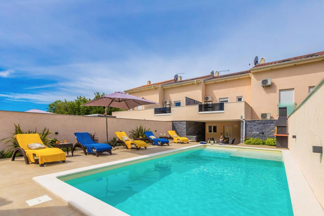 Family house Lea - B&B Krk