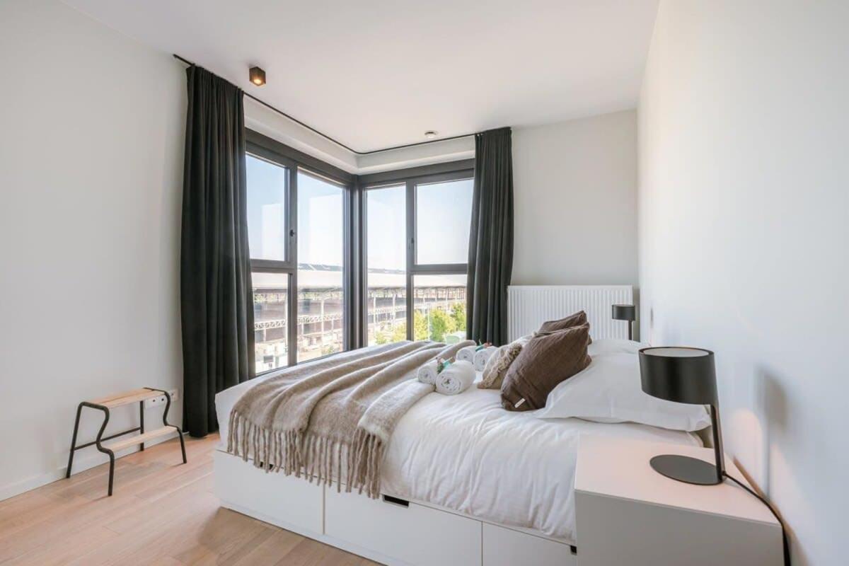 Spacious apartment with beautiful terrace in Ghent - B&B Gand