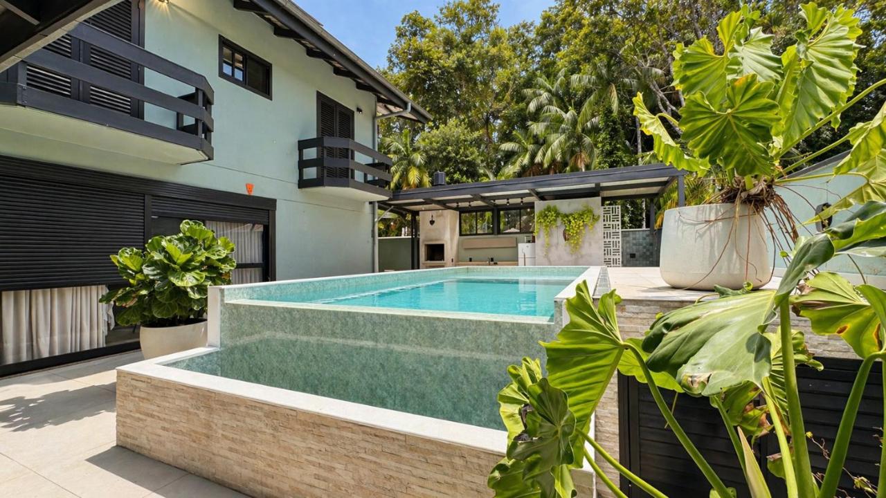 Casa Premium no Centro - Passos do Alles Park - B&B Pomerode