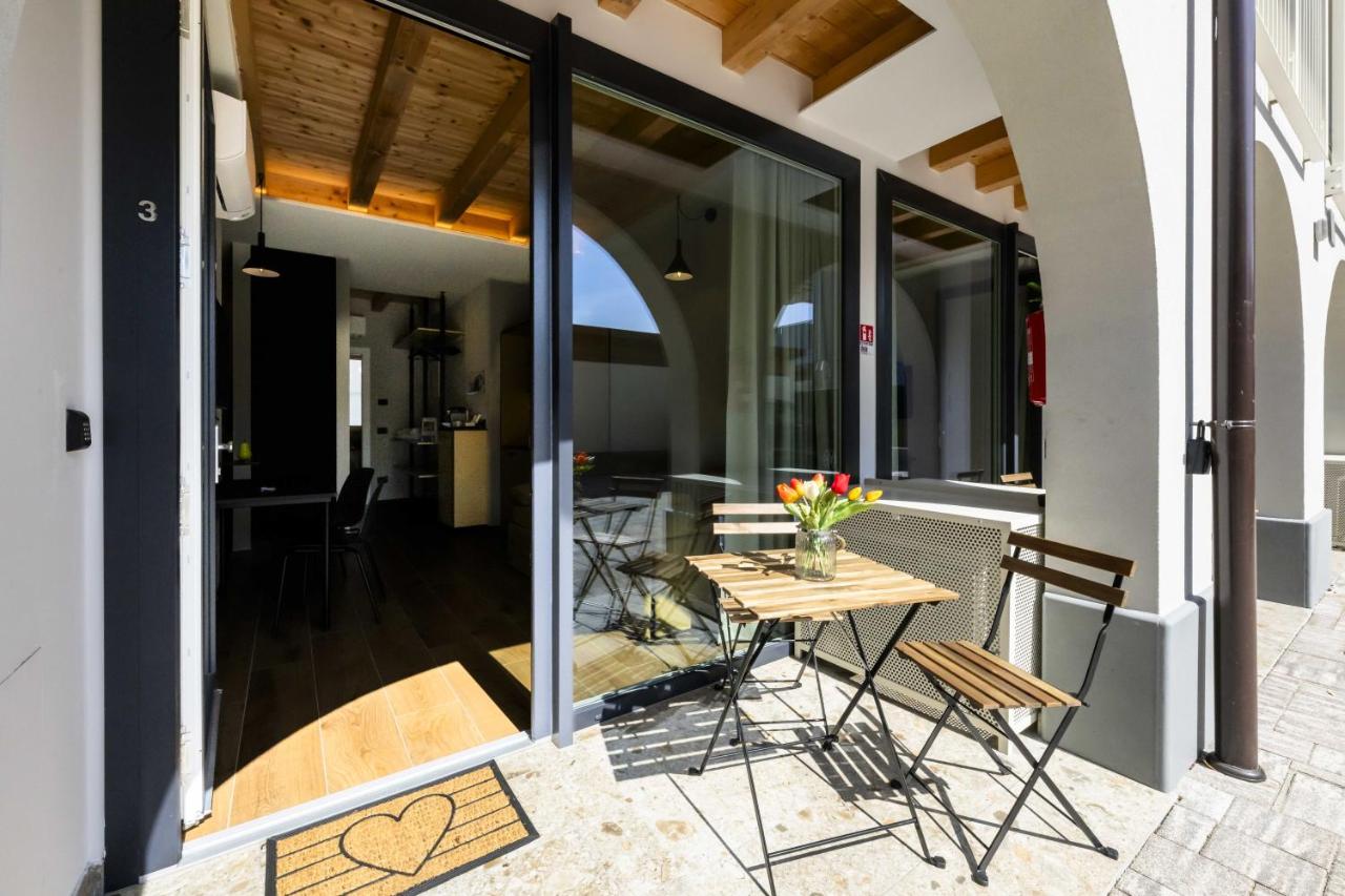 Sole- Franciacorta and Lake - Love Italy Homes - B&B Paratico