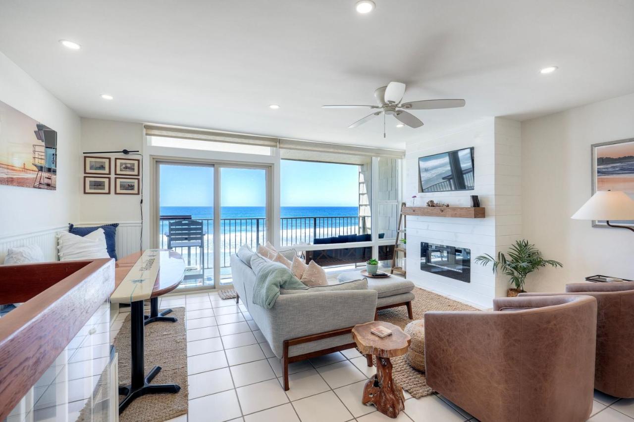 Oceanfront 2BR - Private Patio - Steps to Beach - Bed and Breakfast Carlsbad