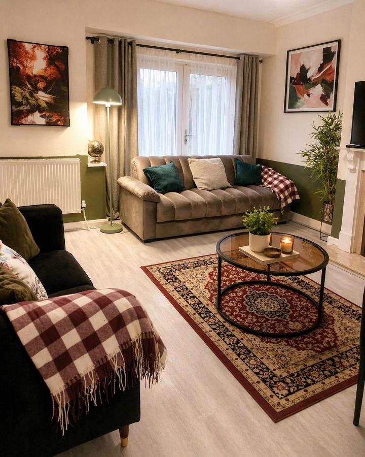 Great for Contractors and Groups 3BedHouse with FreeParking - B&B Warrington