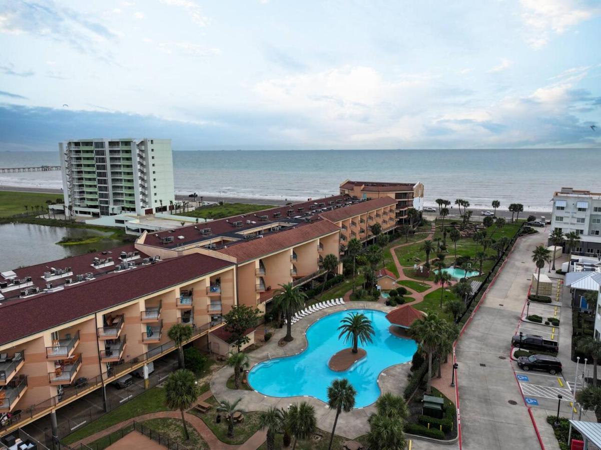 Baca Beach Escape I - 3 Pools - Pet Friendly - Ferienwohnung Galveston
