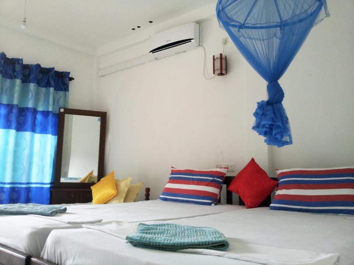 Dreibettzimmer mit Balkon