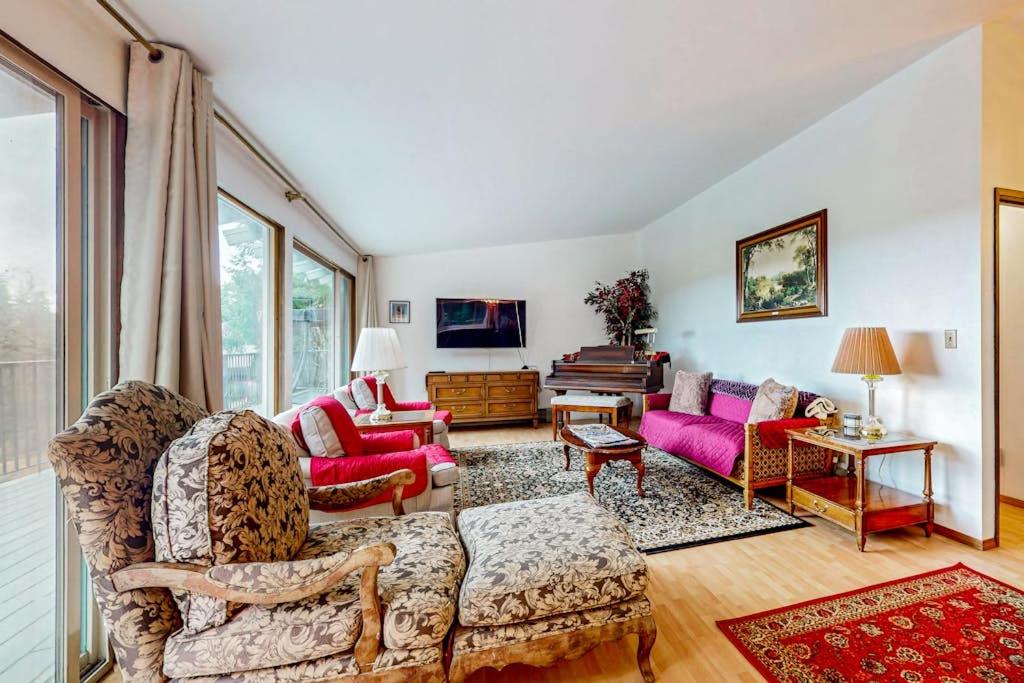 Pacific Prairie - B&B Woodinville