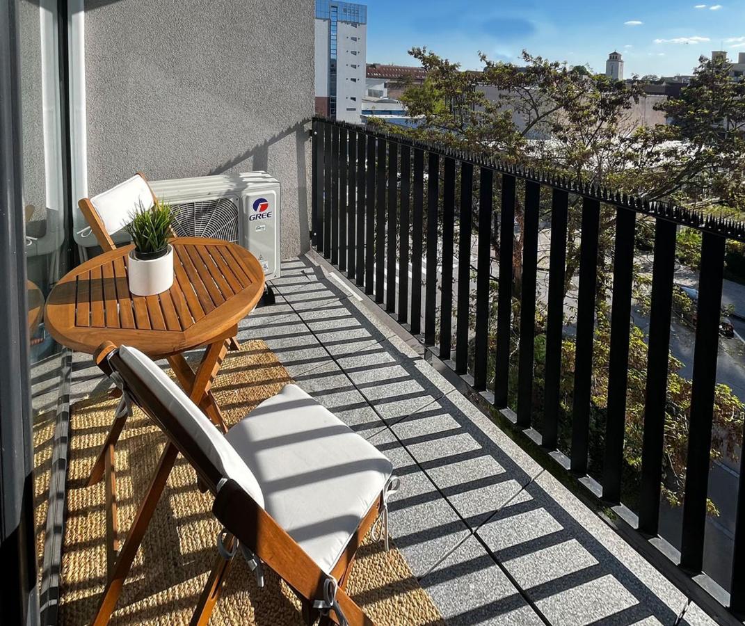 Priestranný útulný 2-izbový apartmán v centre Trnavy - B&B Trnava