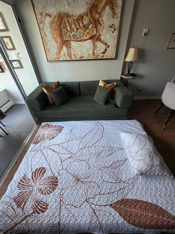 Charming Abode Downtown Vancouver - Chambres d'hôtes Vancouver