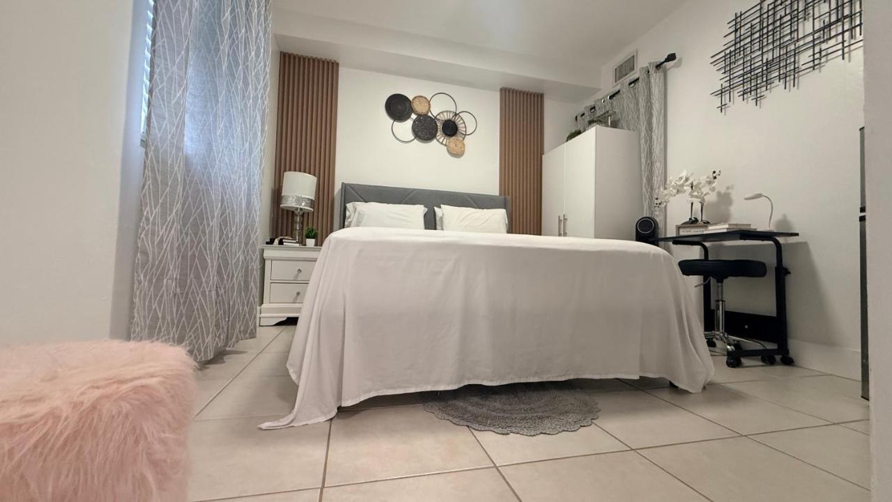 Guest Suite w free parking at 7 min to Miami international airport - Chambres d'hôtes Miami