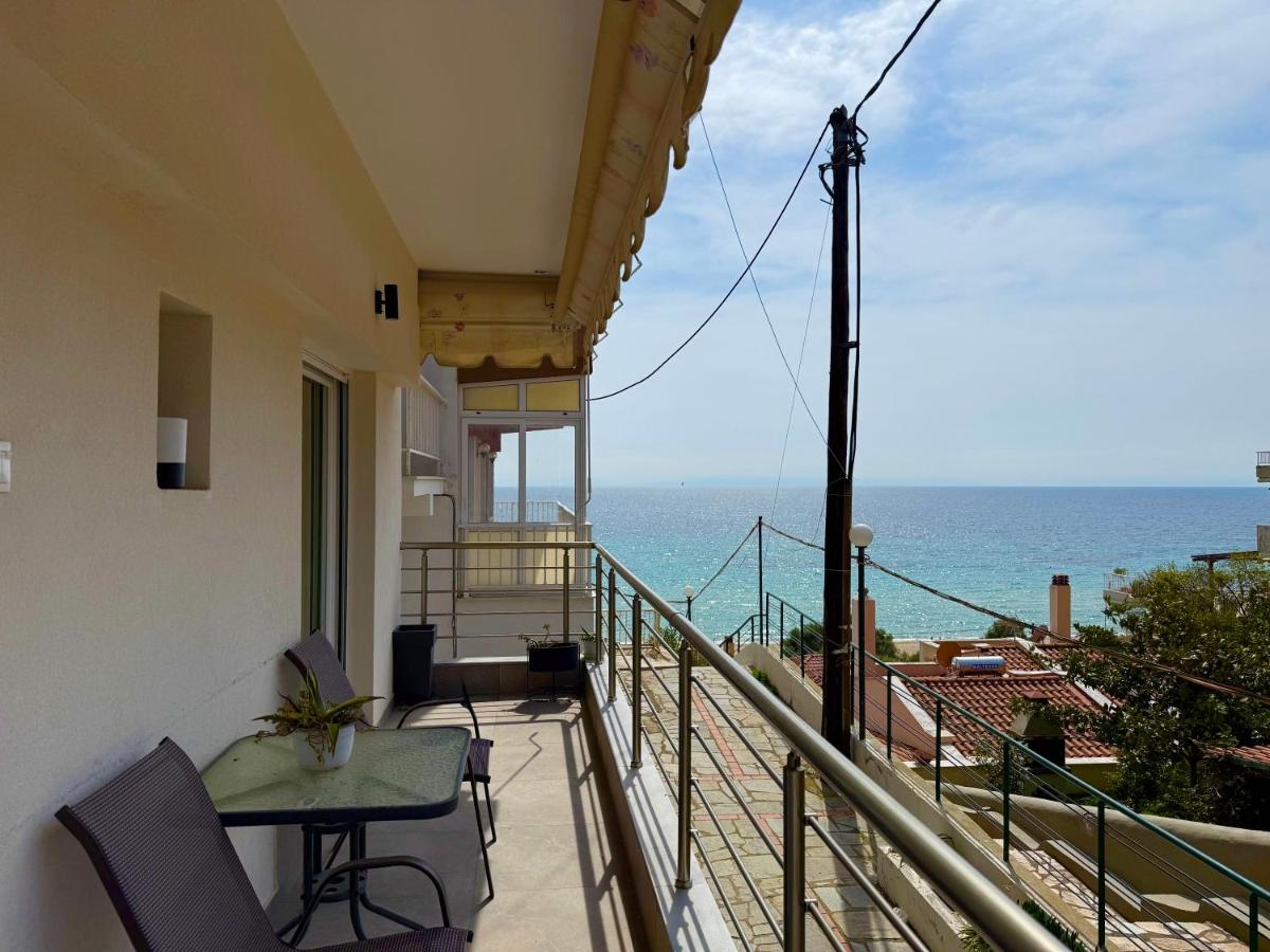 Zitsa Sea View - B&B Nea Moudania
