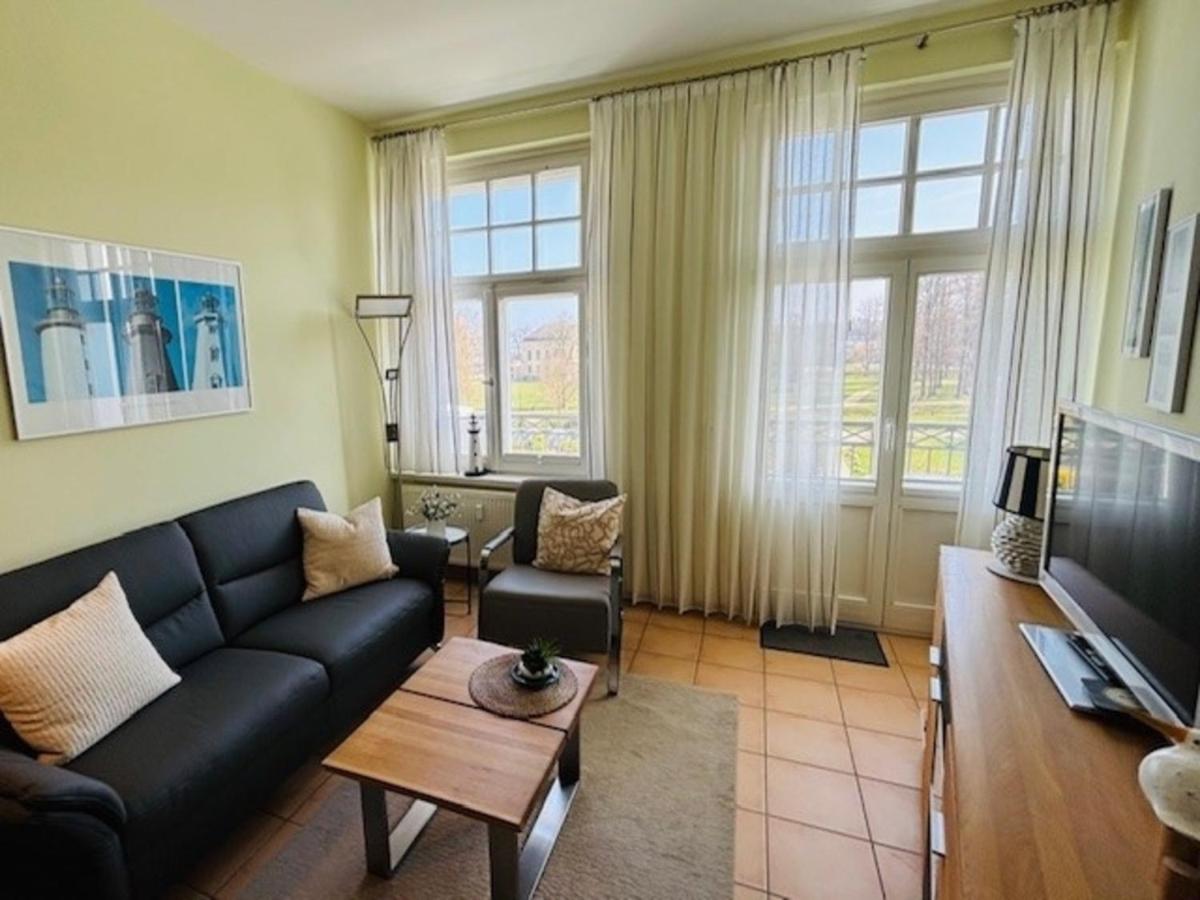 Haus am Park - 48-36 - B&B Ostseebad Kühlungsborn