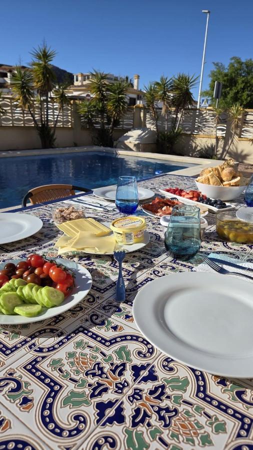 Casa Amalia - Private Boho Villa mit Pool und Ruhe in Alicante - B&B Hondón de las Nieves
