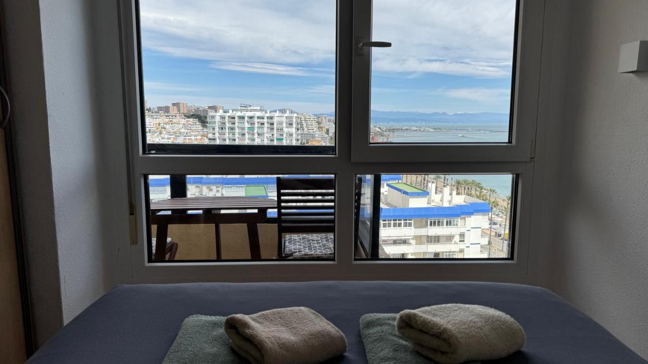 Benalmádena Beachfront, Piscina y Vistas al Mar - B&B Benalmádena