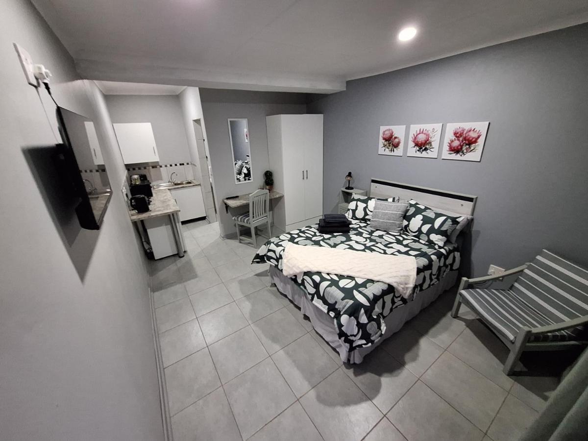 Ivy Roots Guest House - B&B Mokopane