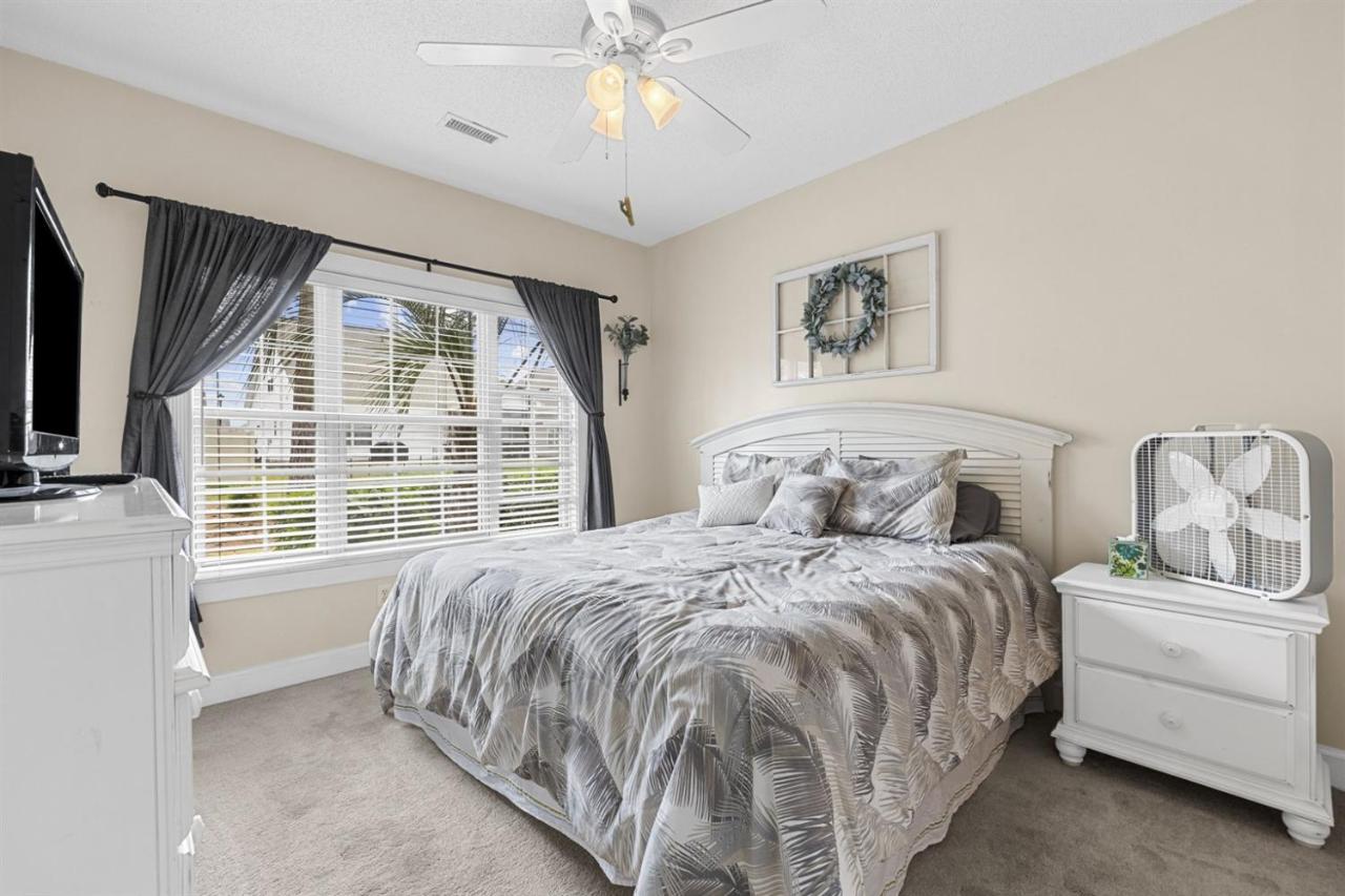 Cozy 2BR Condo in Little River Near Beaches & Golf - B&B Little River