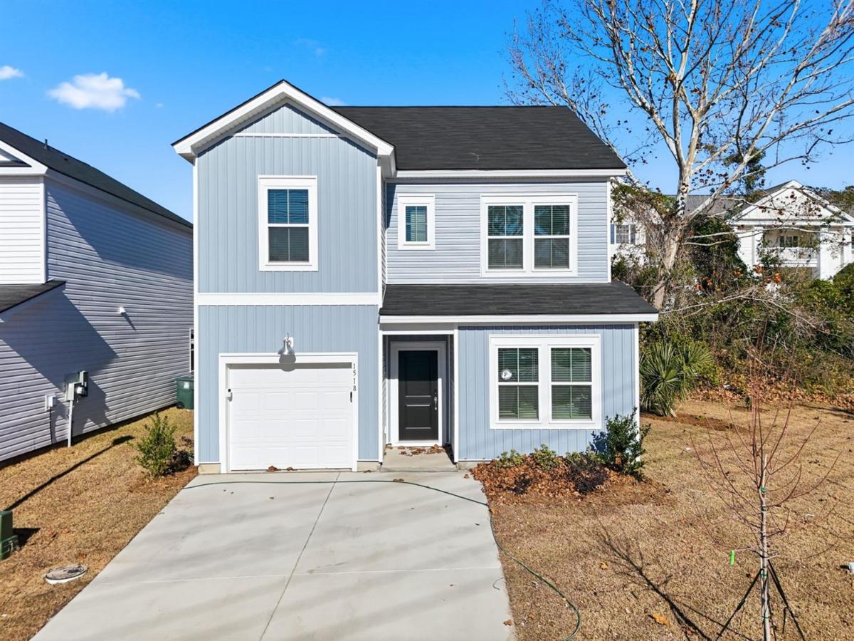 New 4BR Designer Beach Home Near Main St & Ocean - B&B Myrtle Beach