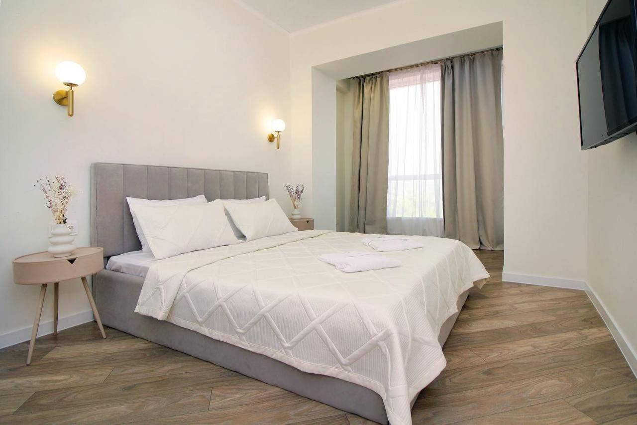 Sweet Home Apartments in Comfort City near Mega - Chambres d'hôtes Almaty
