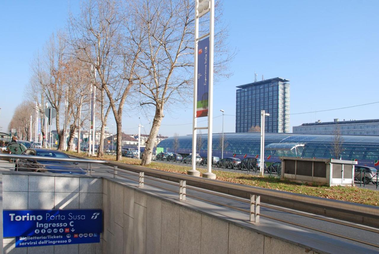 Casa Crema - Stazione Porta Susa - Torino centro - B&B Torino