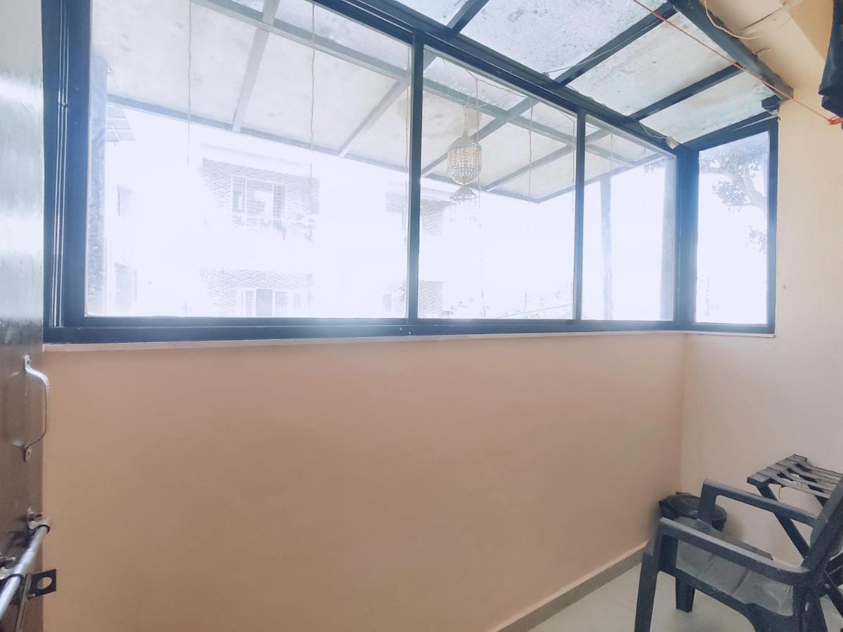 Ambient Homestay NESTEASY - B&B Nashik