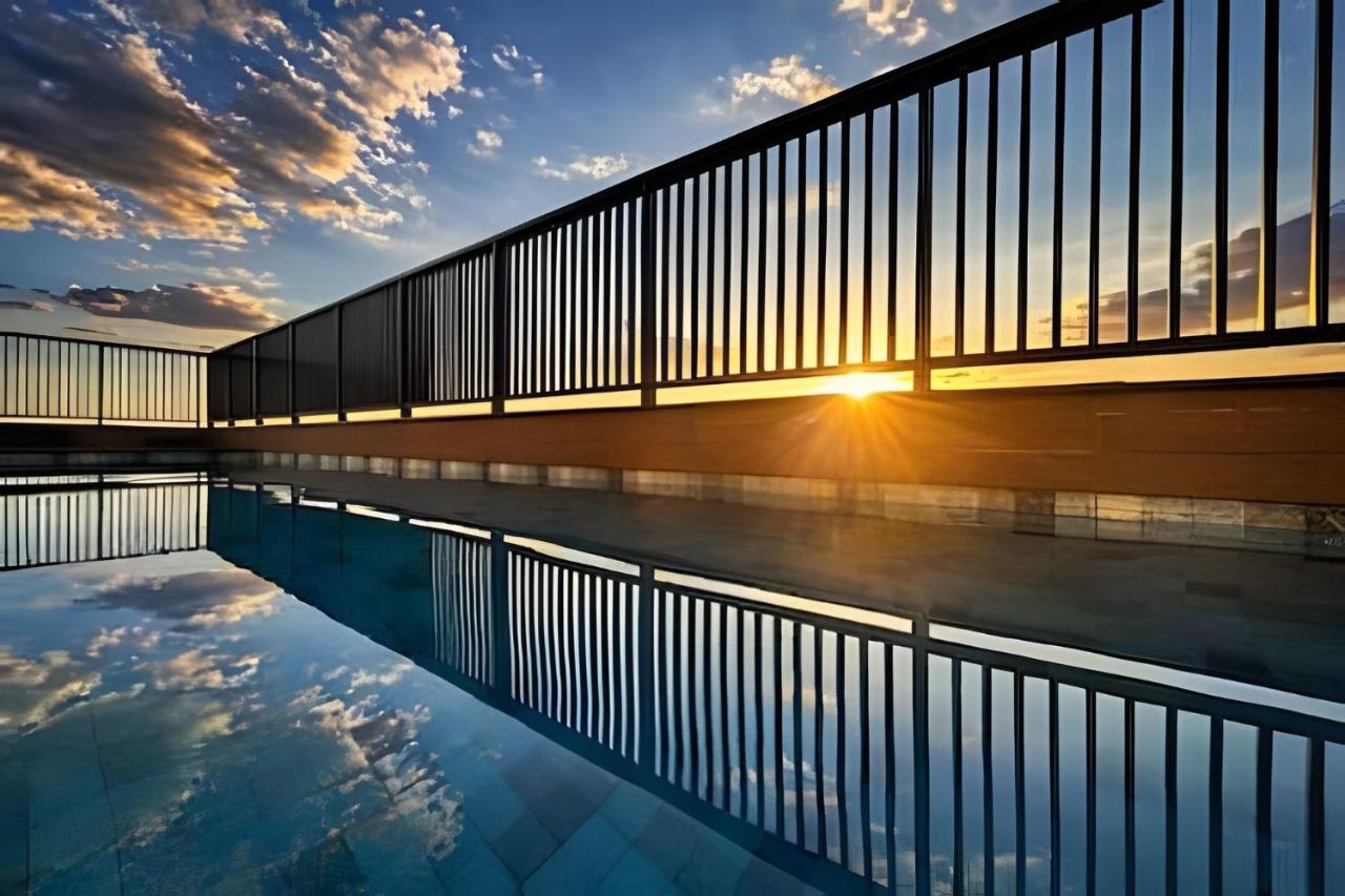 Studio Elegance com Vista Panorâmica para Cidade! - B&B Uberlândia