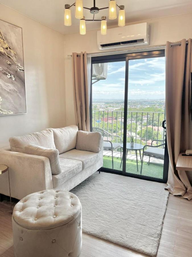 NEW! The Hive Residences - 1BR with Balcony & FREE Parking at Casa Arbo - Chambres d'hôtes Taytay