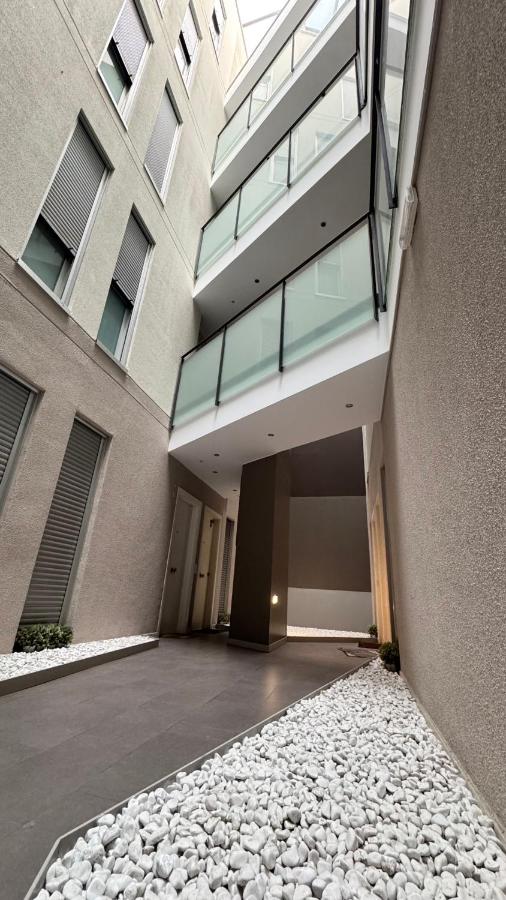 Moderno apartamento con Parking,Tarrassa, Barcelona - Chambres d'hôtes Terrassa