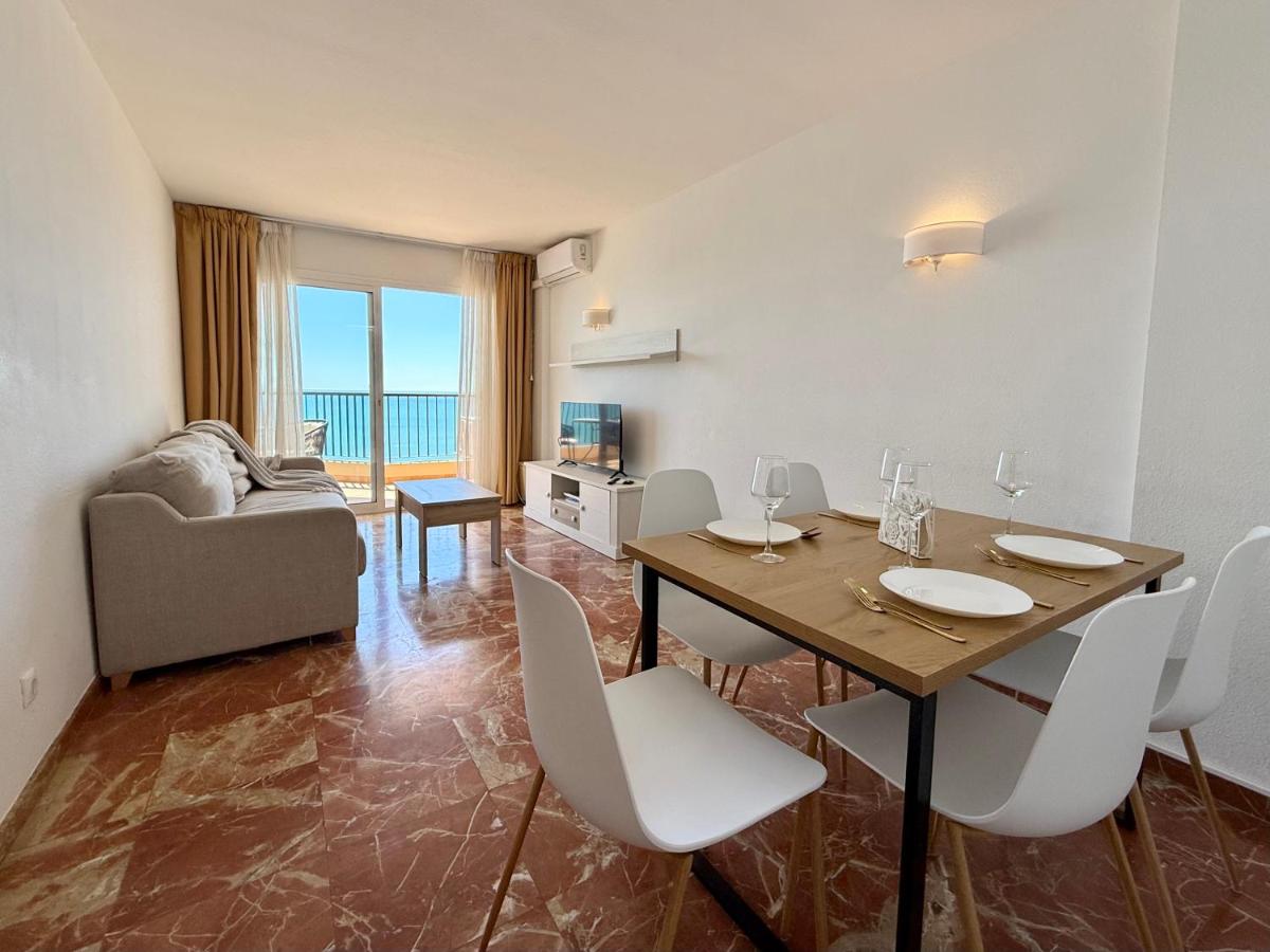 Las Antillas II Front Sea Views Pool - B&B Fuengirola