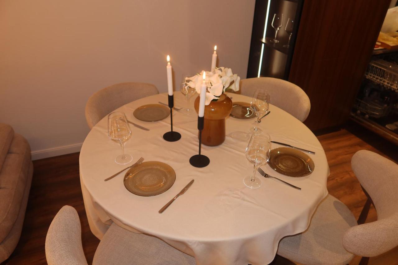 Bloom Apartment - B&B Prishtina
