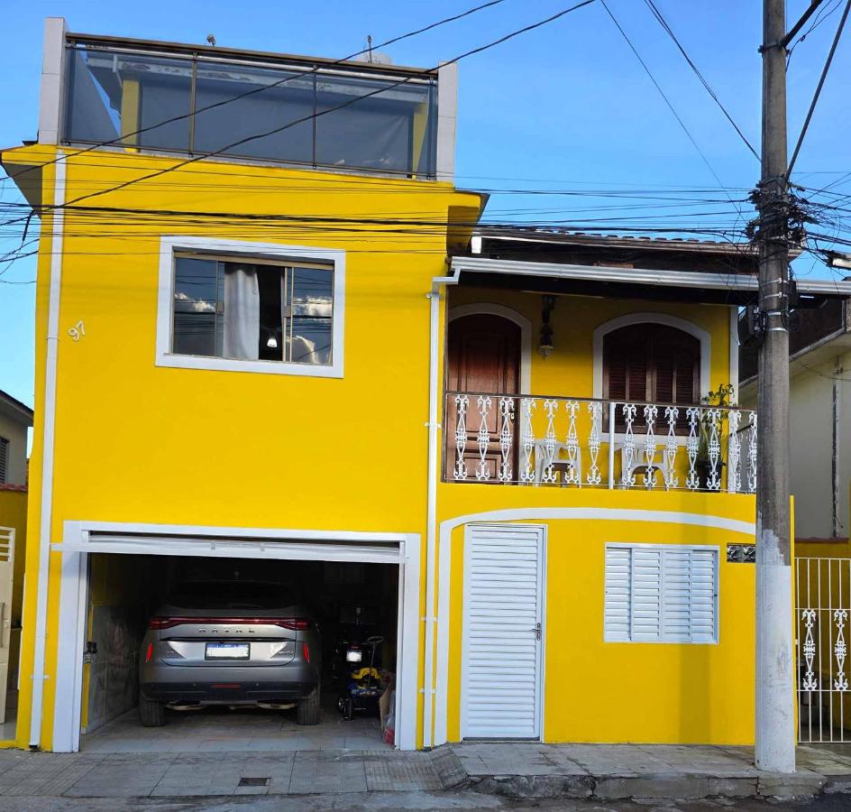 Quarto Aconchegante Completo Wi-Fi TV Microondas Cafeteira Entrada Privativa - Chambres d'hôtes Lambari