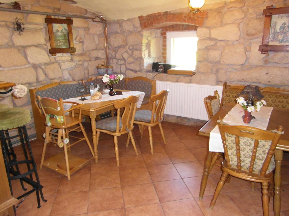 Agroturystyka Pod Leszczyną - Chambres d'hôtes Wambierzyce