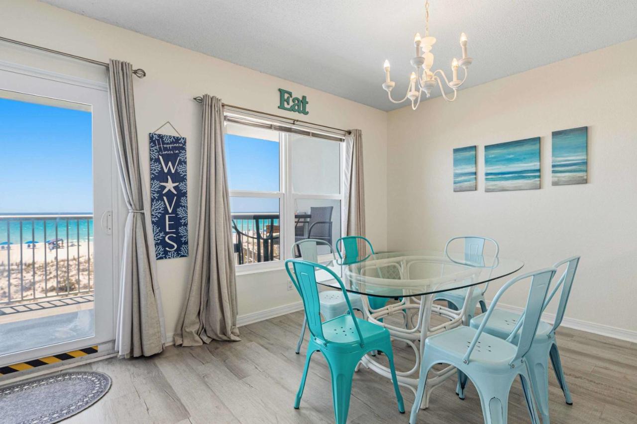 Beachfront condo with ocean & pool views beach setup included drive to dining - B&B Fort Walton Beach