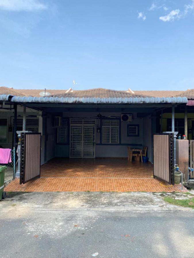 Cosy Serimas Homestay - Chambres d'hôtes Kuala Lipis