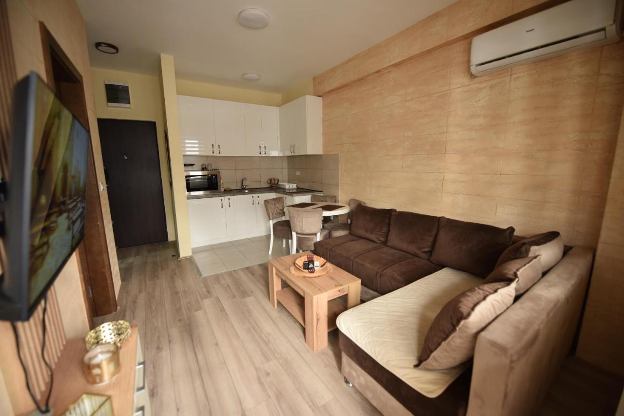 Apartman Valentina Aqua Park - B&B Jagodina