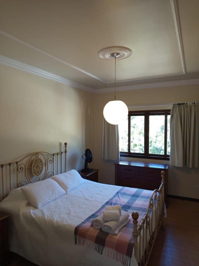 Chambre Triple avec Salle de Bains Commune