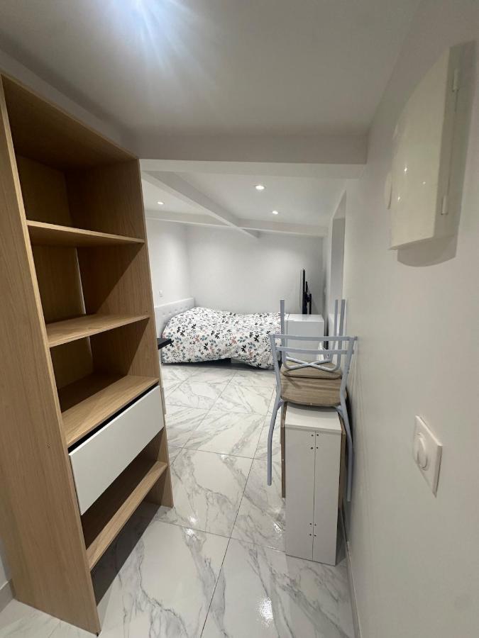 Maison Individuelle - Ferienwohnung Aulnay-sous-Bois