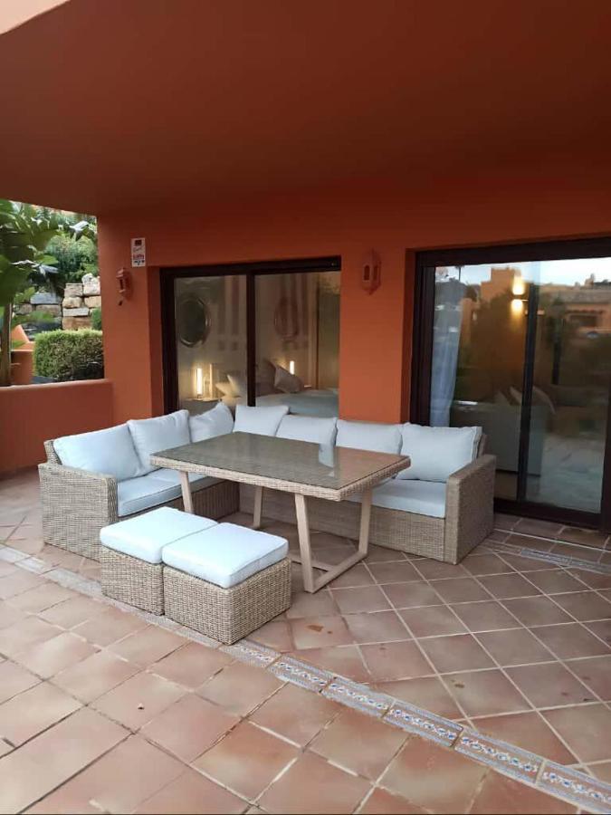 Ground floor holiday-rental Buenas Noches - Chambres d'hôtes Estepona