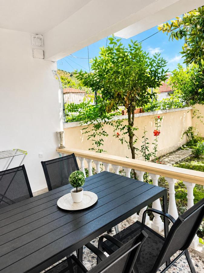 Pami Apartments Nea Peramos Greece - B&B Néa Péramos
