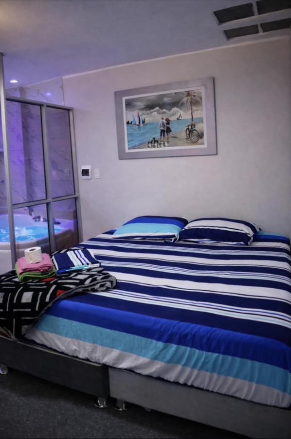 Calle España - 2do piso - solo habitación principal - Ferienwohnung Chiclayo