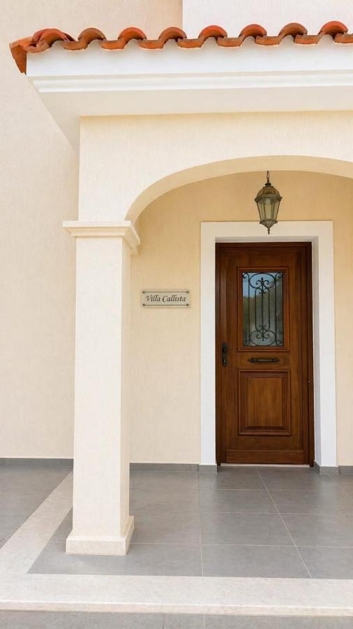 Villa Callista Peja - B&B Pégeia