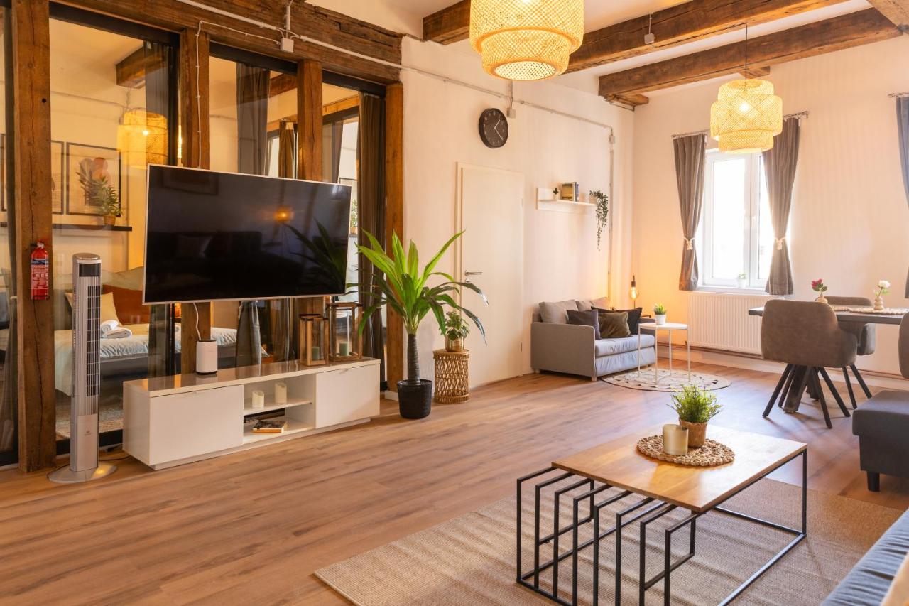 120 qm Wasserblick Loft mit 3 Schlafzimmern für Familien & Gruppen - Chambres d'hôtes Hambourg