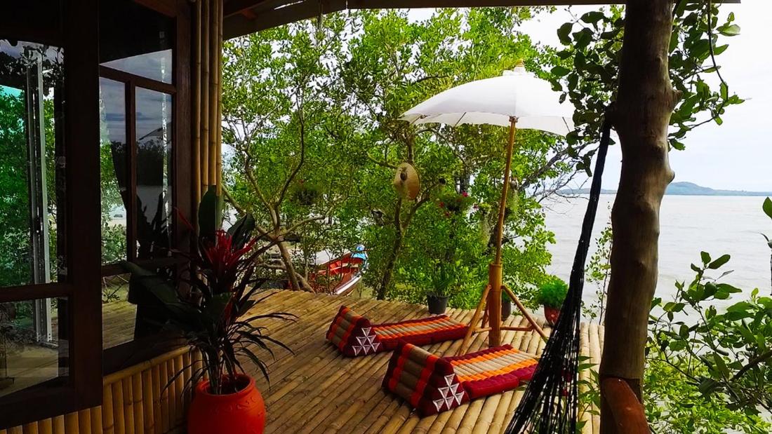 Deep House Sea View - B&B