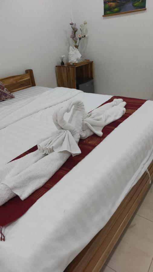 Laoviengluangprabang Guesthouse - Bed and Breakfast Luang Prabang