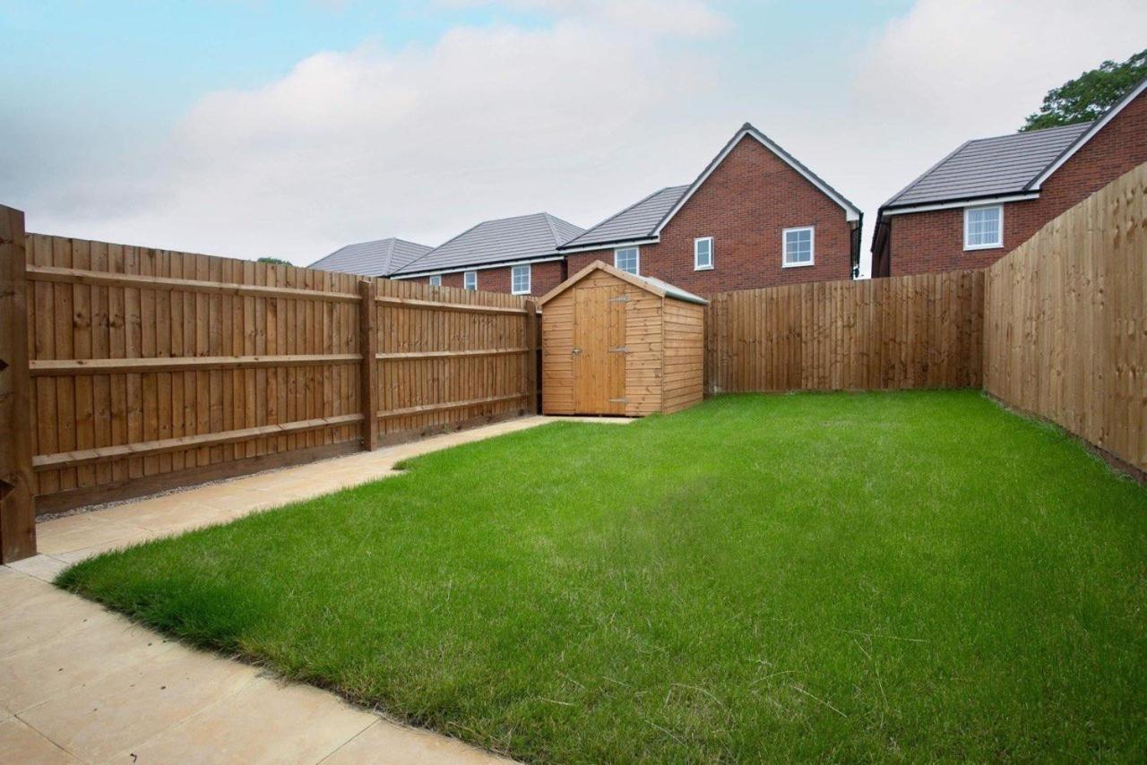 Peaceful 3 Bed Rugby Family Home Contractor Friendly Near Amenities - Chambres d'hôtes Rugby