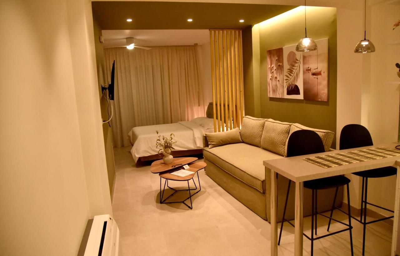 Momento Arta city apartments - Olive suite - Chambres d'hôtes Árta