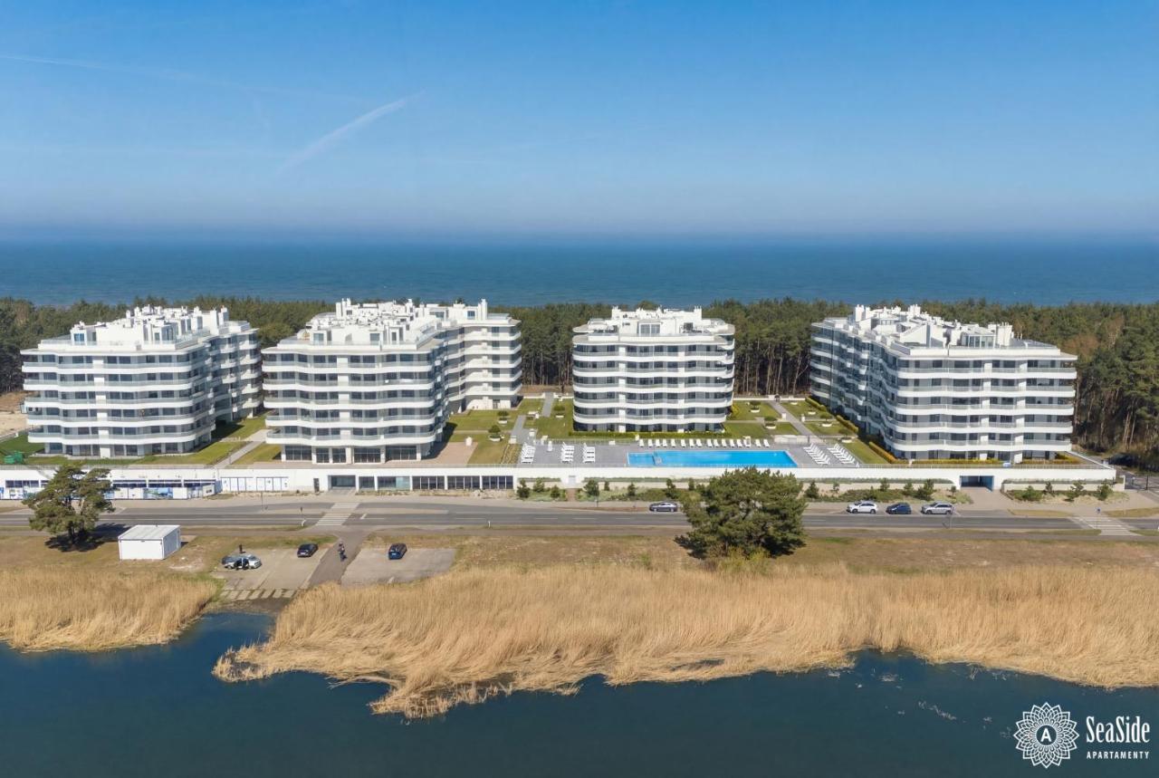 Rogowo PEARL Seaside Apartamenty - prywatne zejście na plażę, basen zewnętrzny, fitness, bawialnia dla dzieci, konsole PlayStation 5, prywatny parking w hali garażowej - Ferienwohnung Rogowo