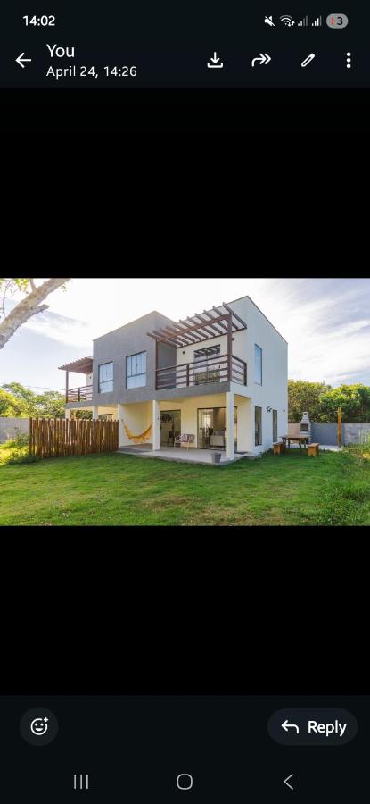 Casa Pontal do Pero Pe na Areia com Ar e Pet Friendly - B&B Cabo Frio