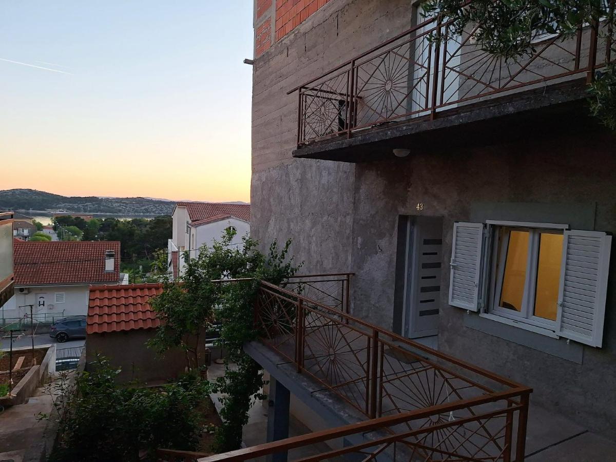 Apartman Banjada - Chambres d'hôtes Sibenik