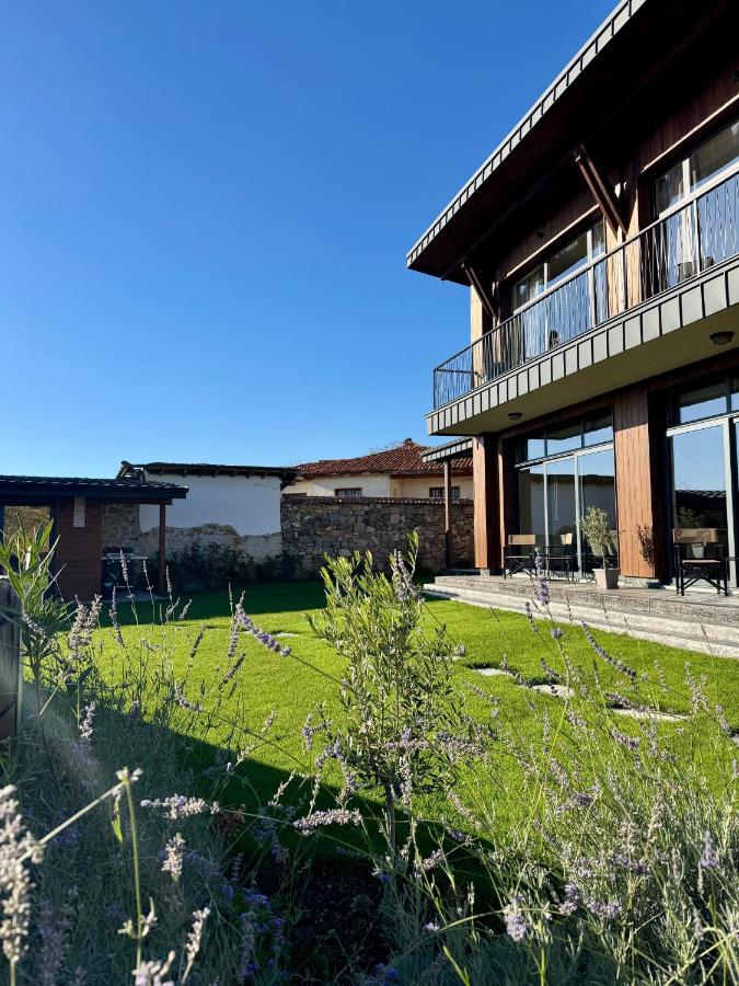 Luxury House Veles - B&B Hisarya