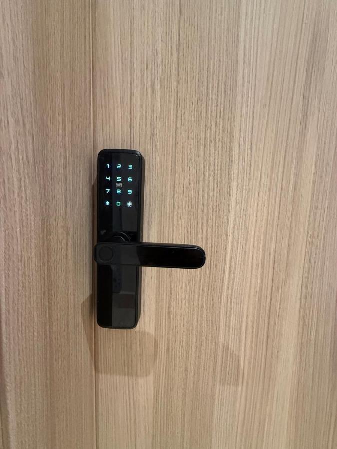 شقة فاخرة بأربع غرف نوم وأربع دورات مياة - B&B Riad